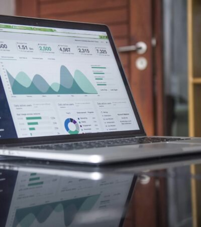 carlos-muza-hpjSkU2UYSU-unsplash